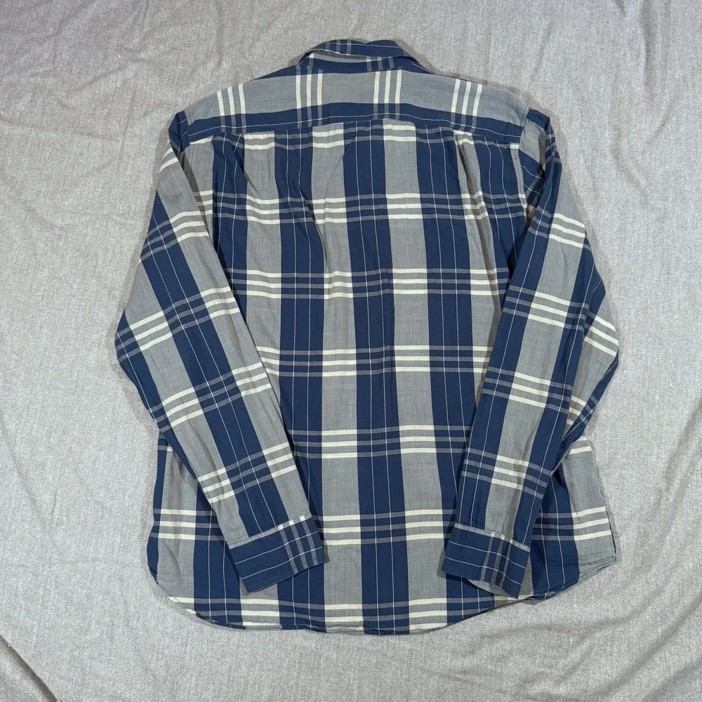 J Crew‎ Shirt Mens Large Blue Gray Plaid Lightweight Chambray Button Up Casual